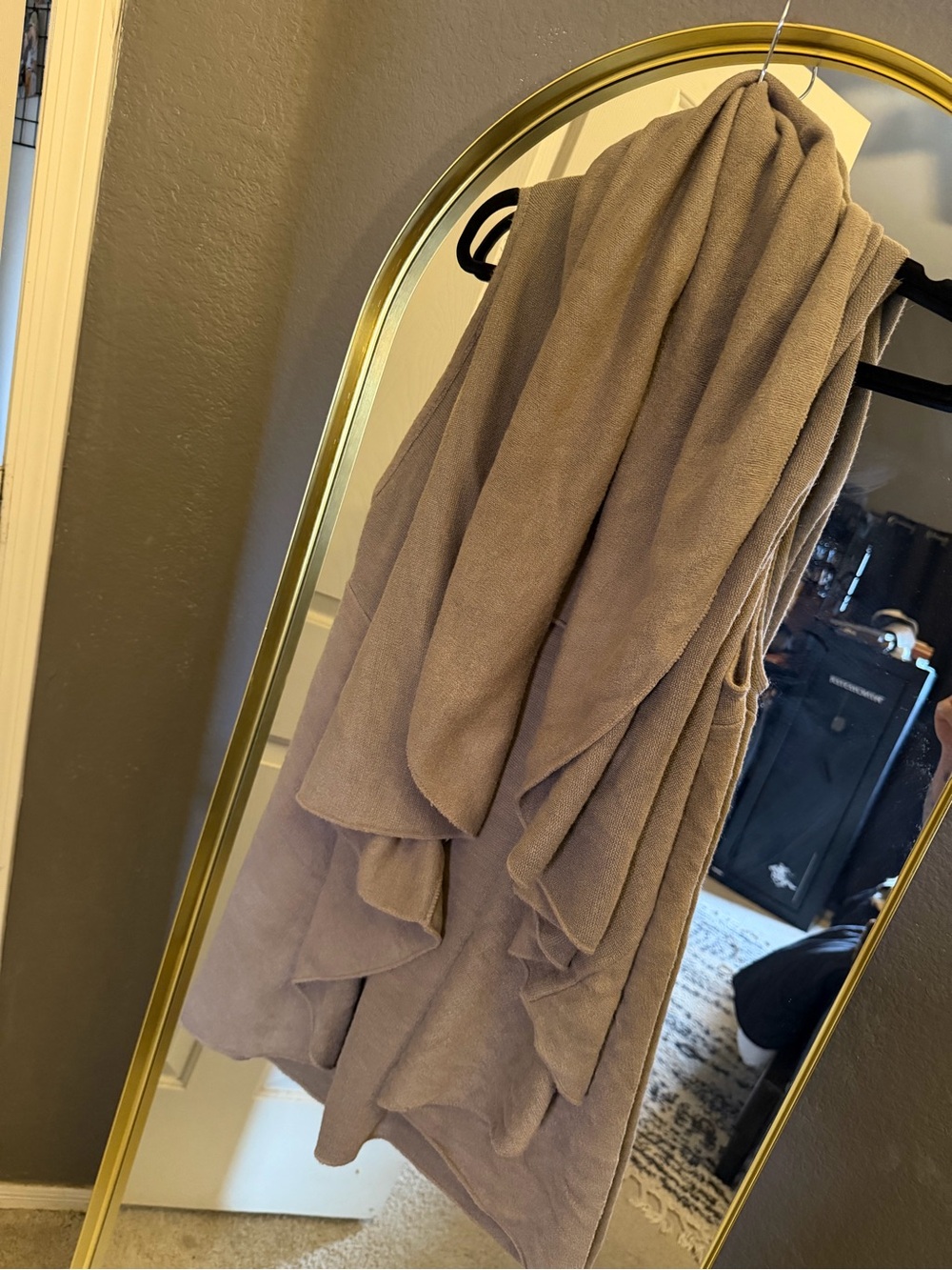 Women's Chunky Open-Front Draped Vest in Taupe